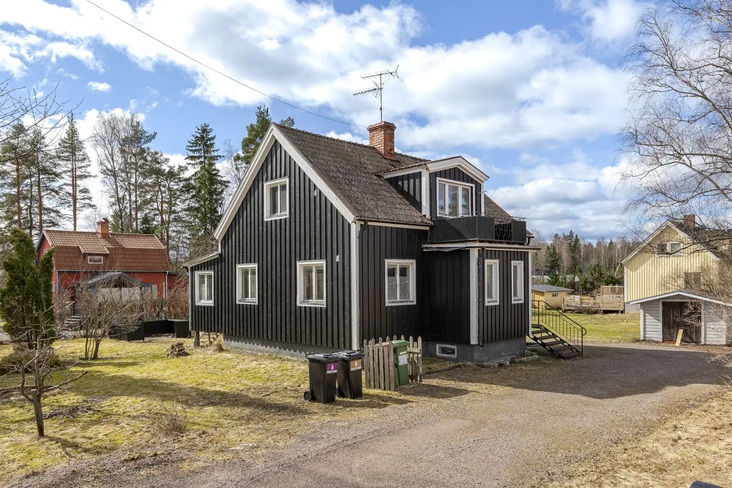 Villa, Faluvägen 47, Hofors. Bild 1 av 5