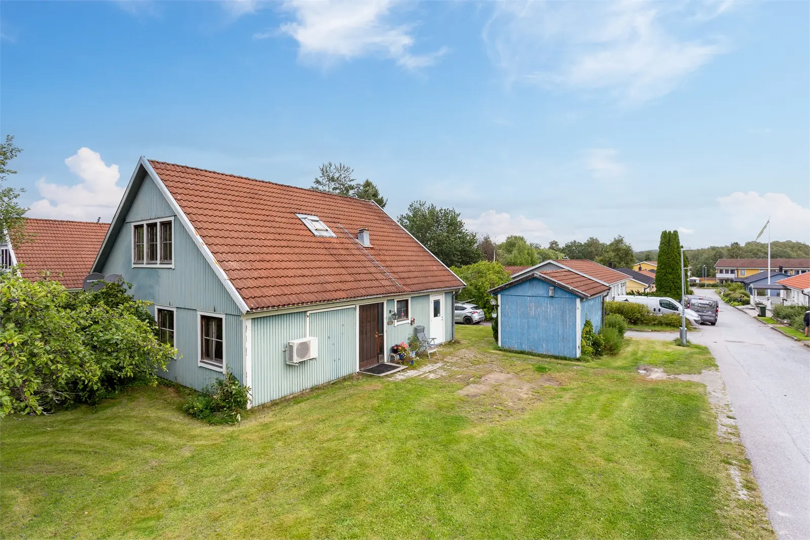 House, Klövervägen 15, Nora. Photo 1 of 5