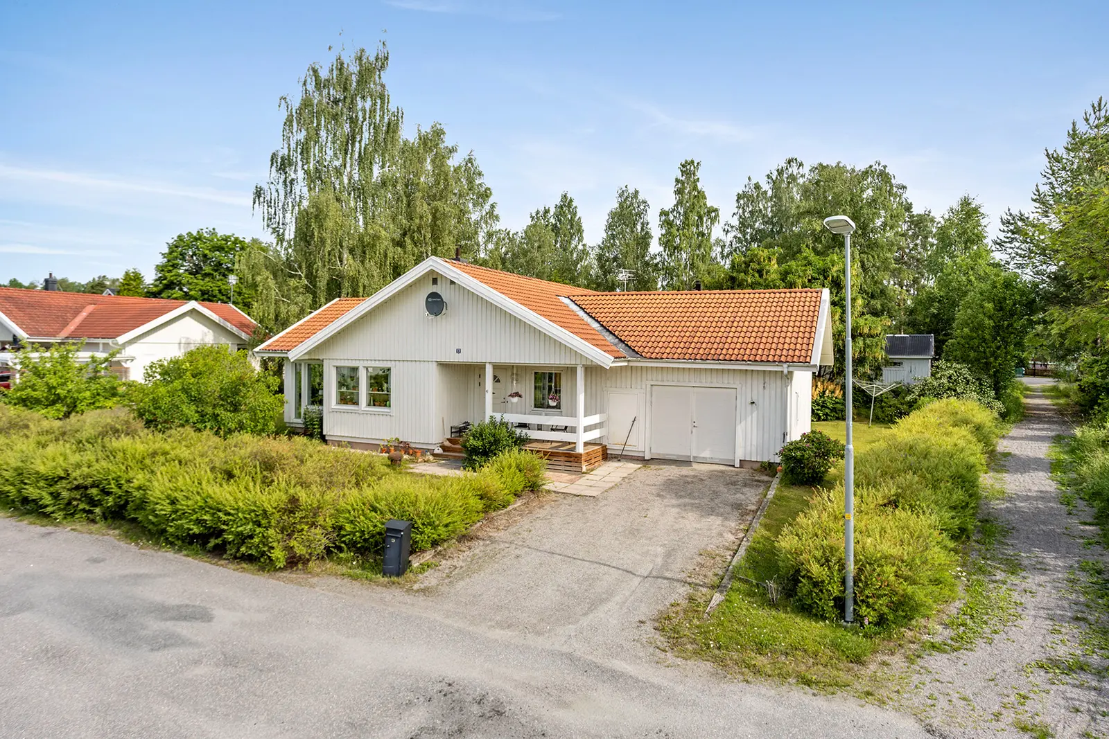 Image 1 of 5 of Staketkroken 13