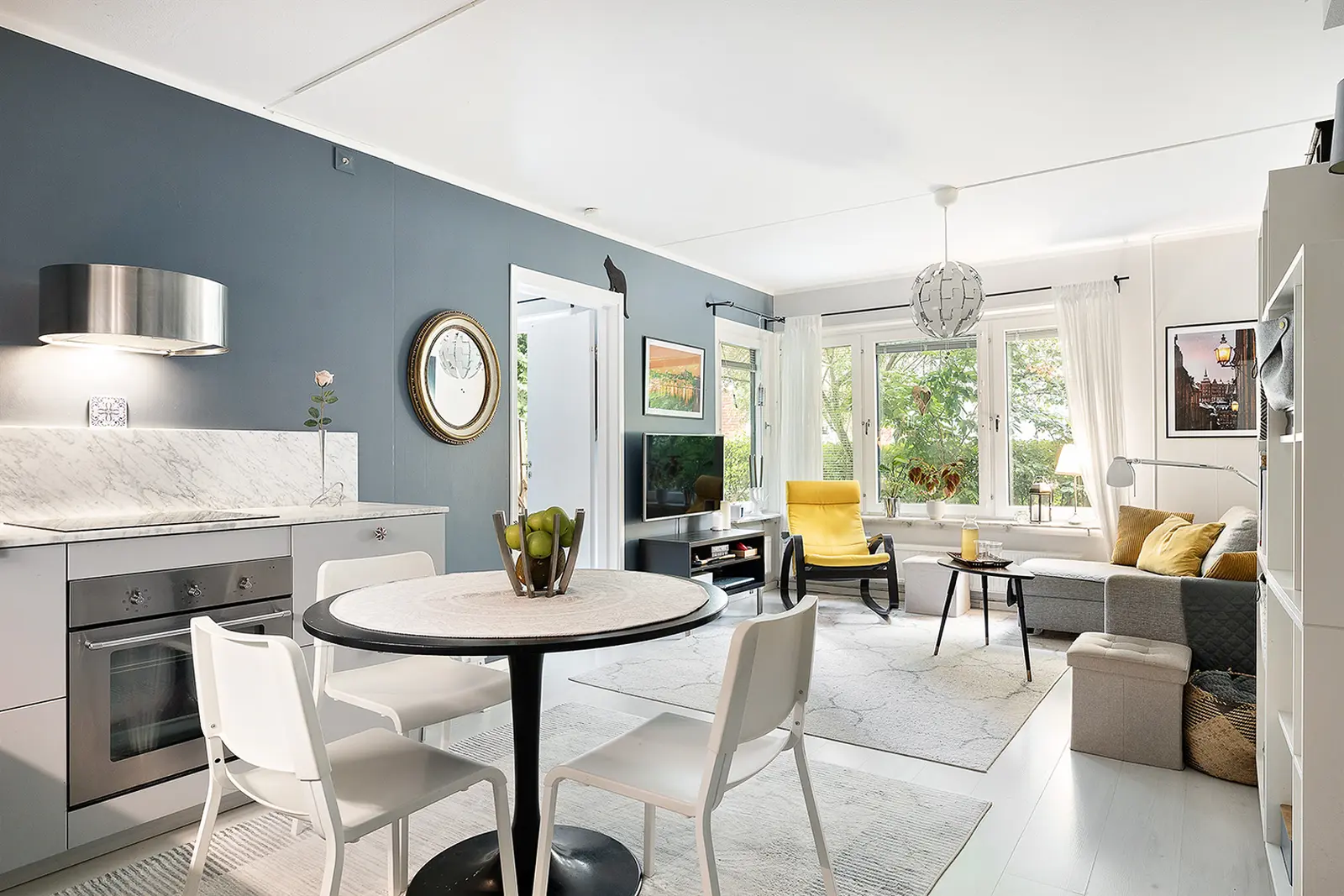 Lägenhet, Mjölnerbacken 24, Sundbyberg. Bild 1 av 5