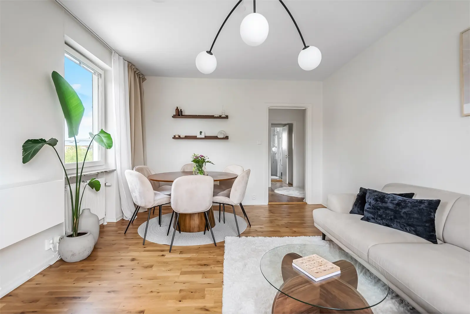 Bild 1 av 5 på Arrendatorsvägen 6A