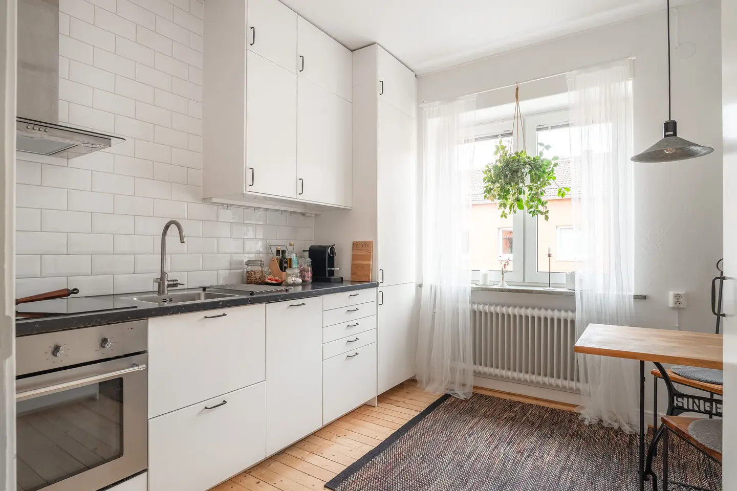 Image 1 of 5 of Lillgatan 44 B