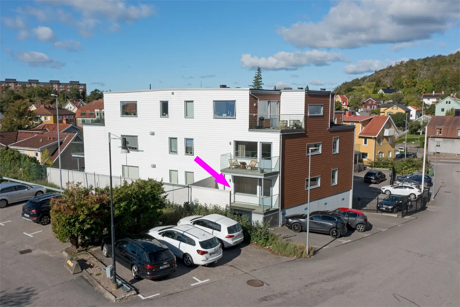 Bild 1 av 5 på Regementsvägen 4