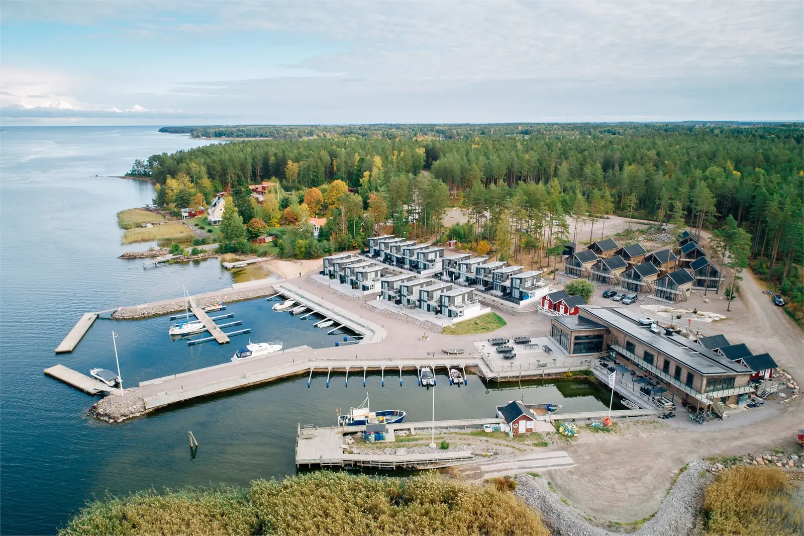 Bild 1 av 5 på Brommösund Laxhall 20