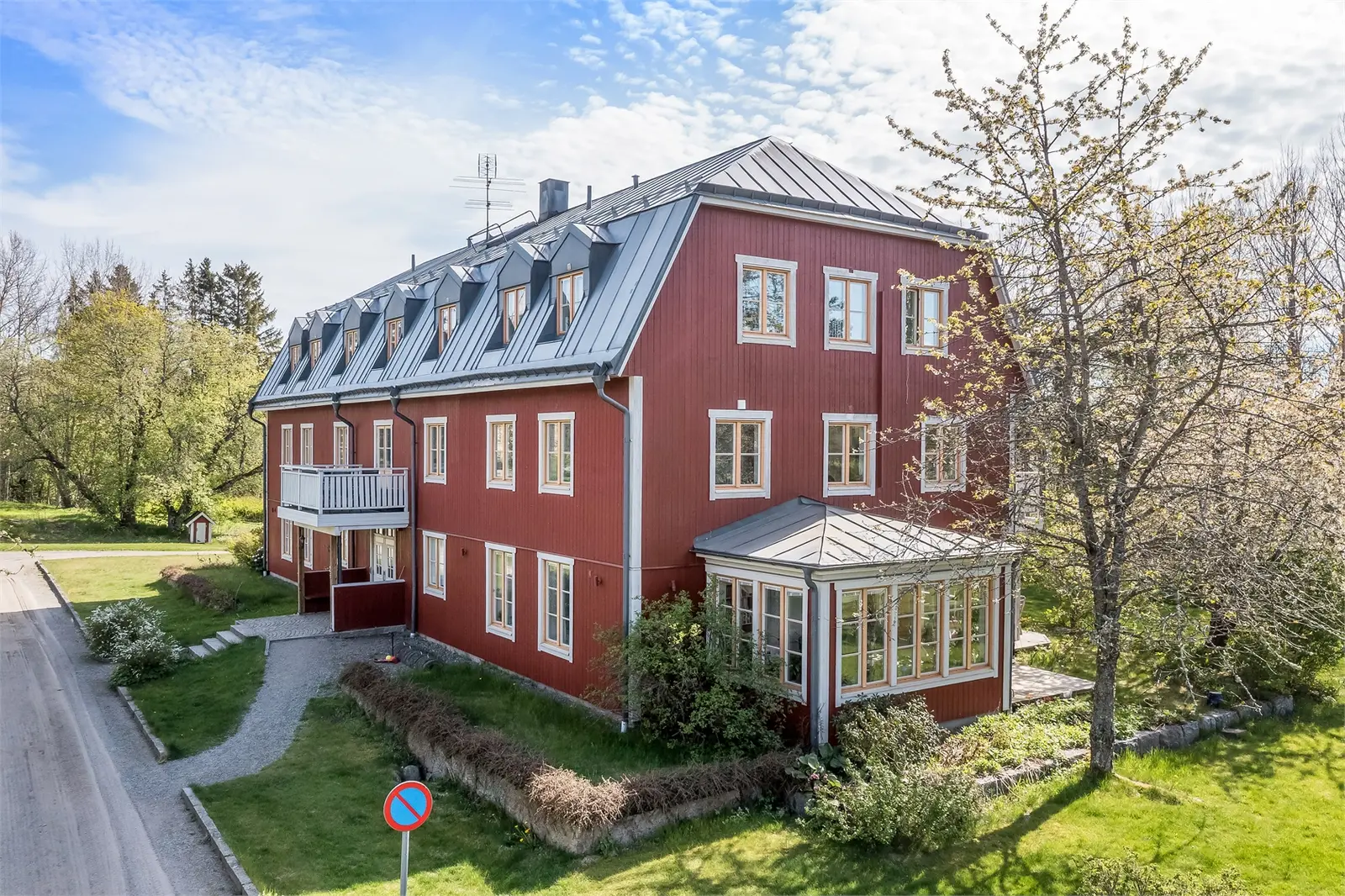 Lägenhet, Klockarlötsvägen 26, Haninge. Bild 1 av 5