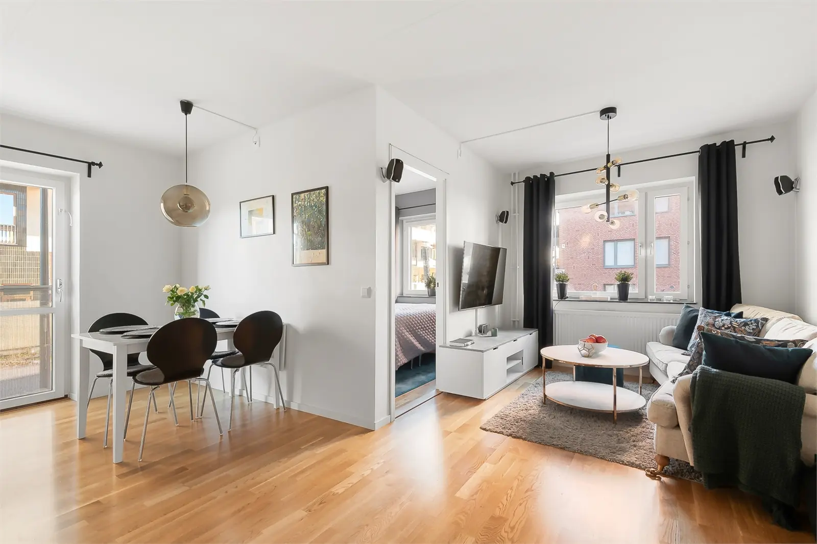 Bild 1 av 5 på Ladugårdsgatan 6