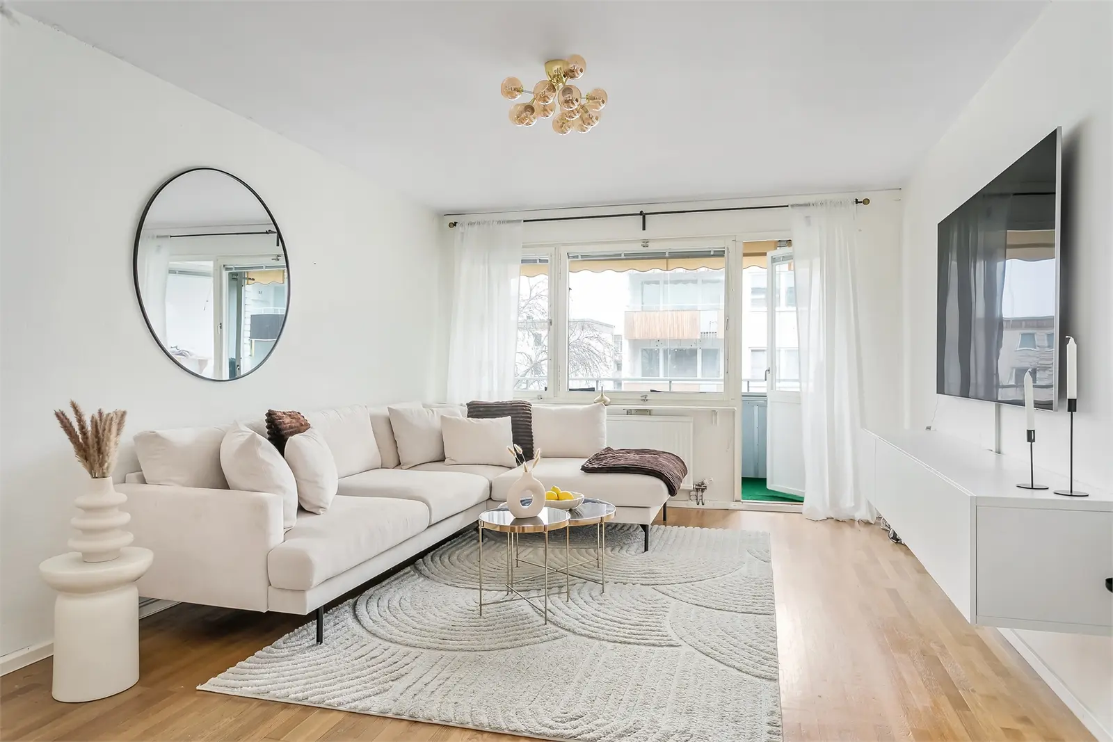 Apartment, Hallonvägen 34, Upplands-Bro. Photo 1 of 5