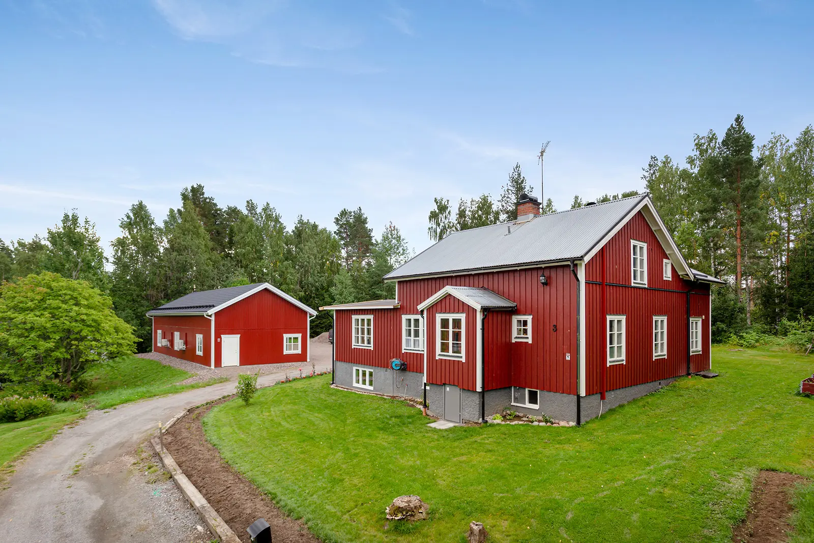 Bild 1 av 5 på Brunnmyragränd 3