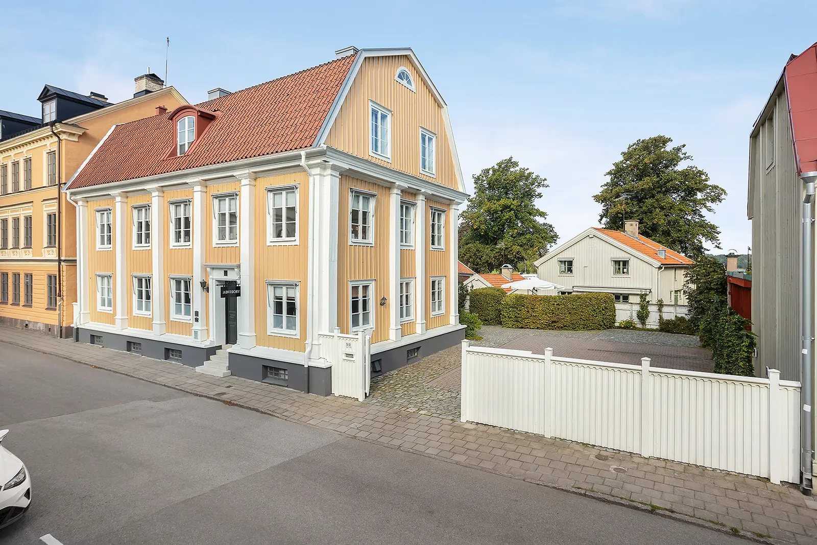 Bild 1 av 5 på Norra Långgatan 51 & 53