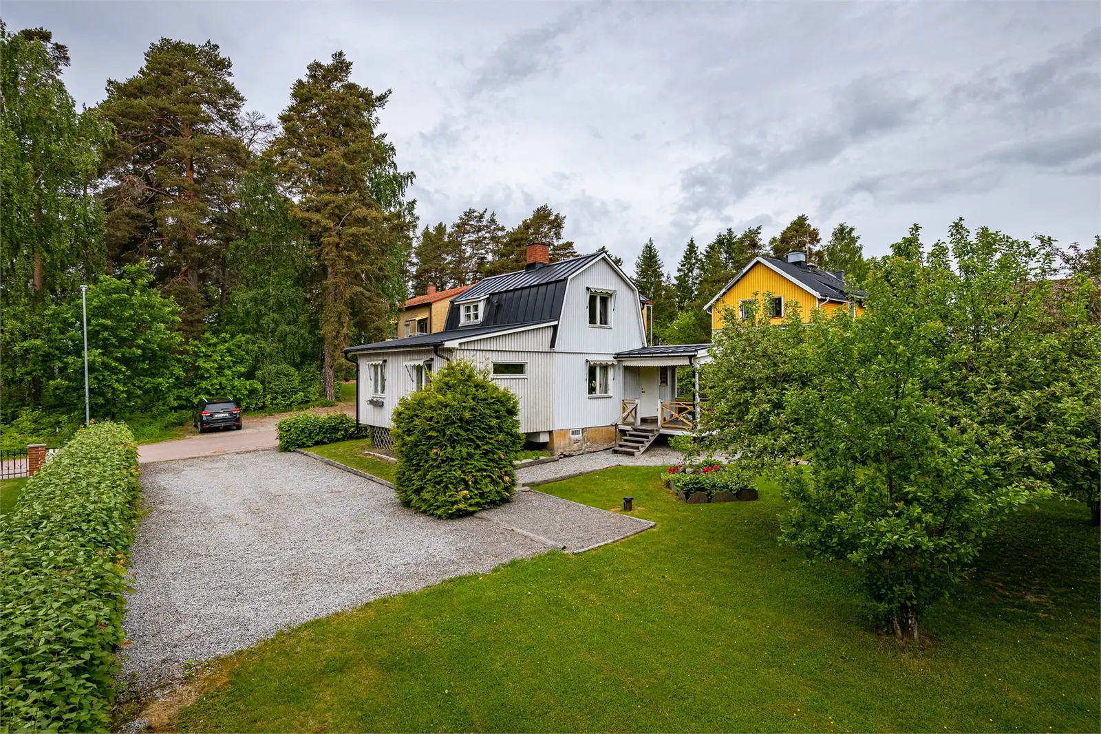 Bild 1 av 5 på Pilgrensvägen 14