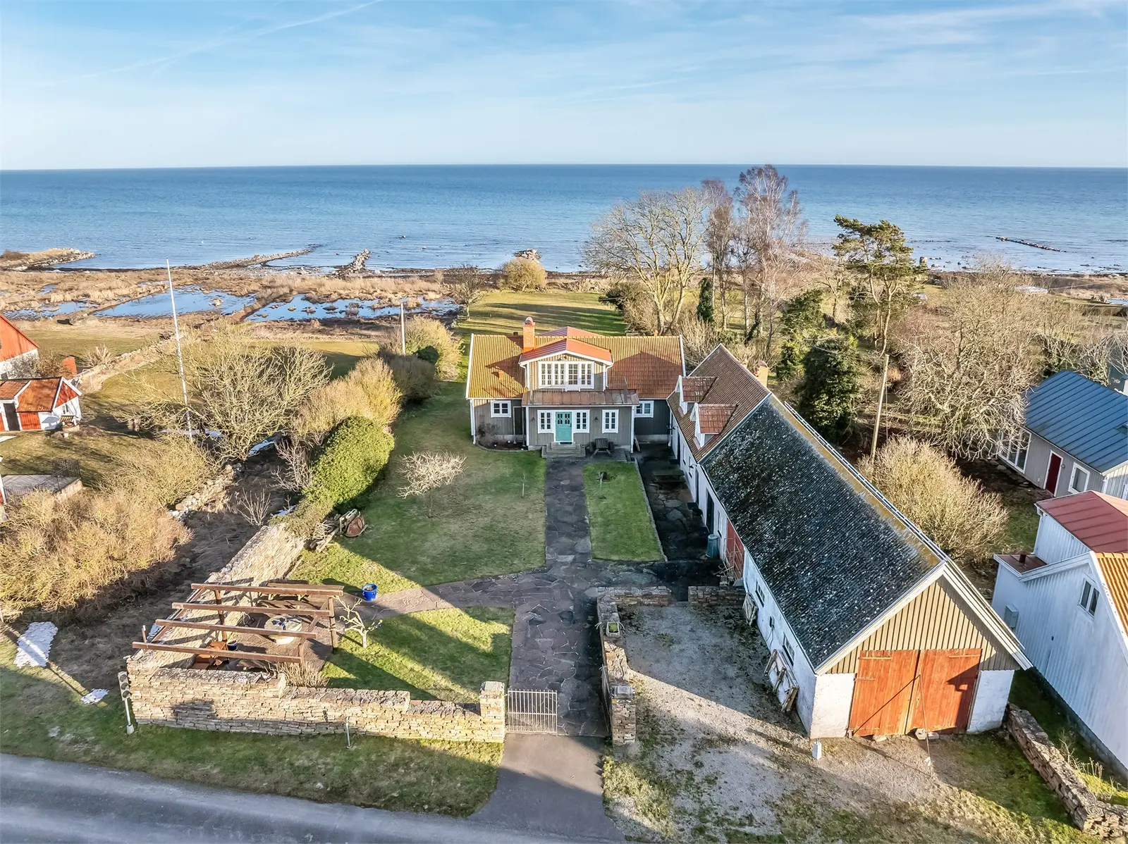 Bild 1 av 5 på Össby 404