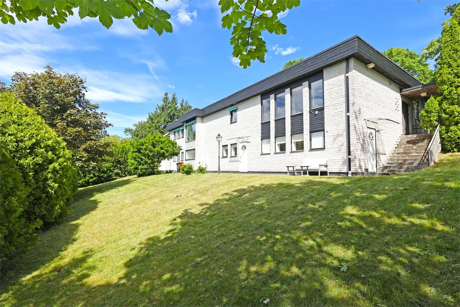 Villa, Hembygdsvägen 12, Sävsjö. Bild 1 av 5