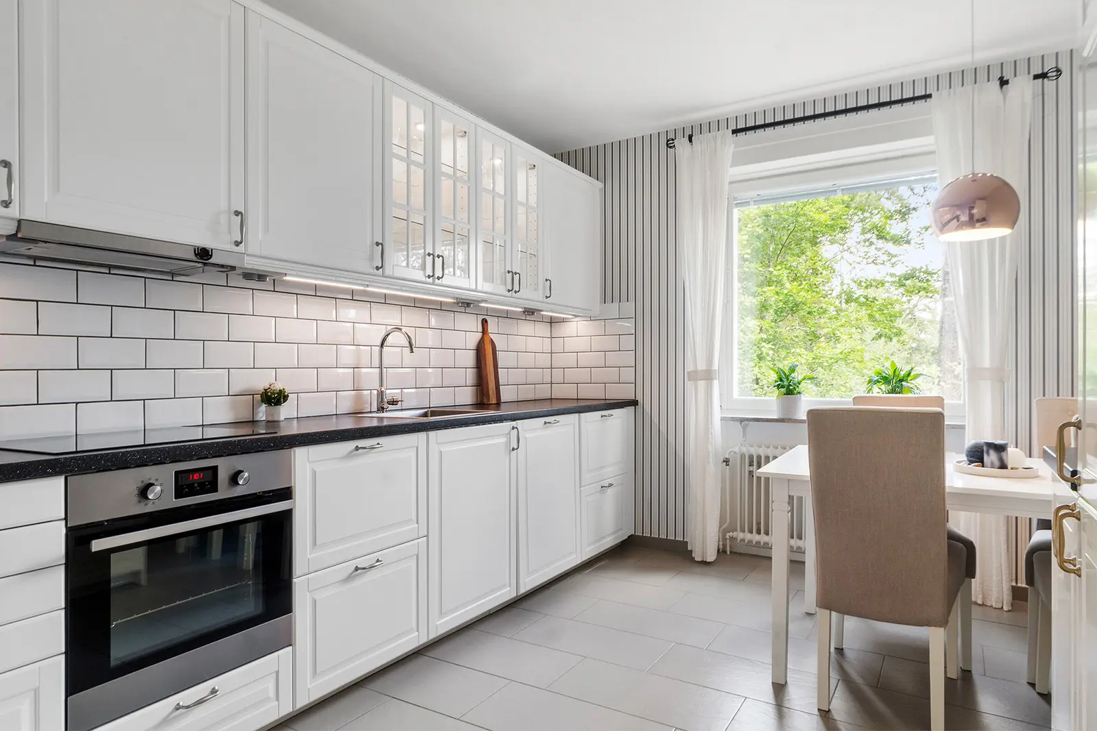 Apartment, Postiljonsvägen 31. Photo 1 of 5