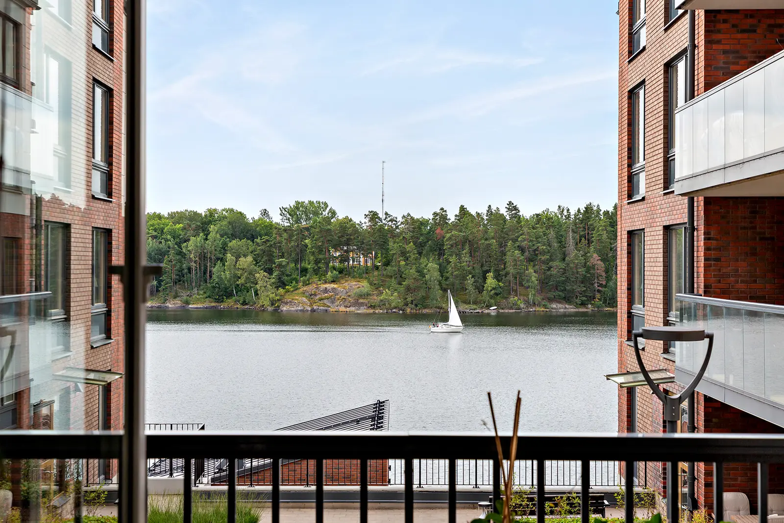 Apartment, Tollareslingan 20, Nacka. Photo 1 of 5