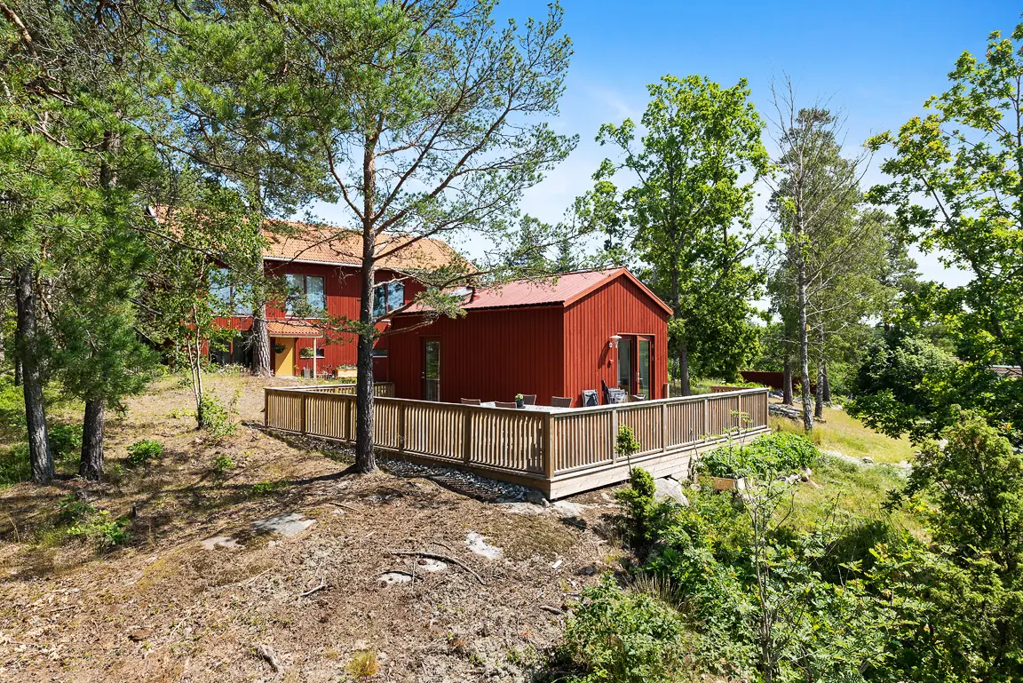 Image 1 of 5 of Järnvägsbacken 14