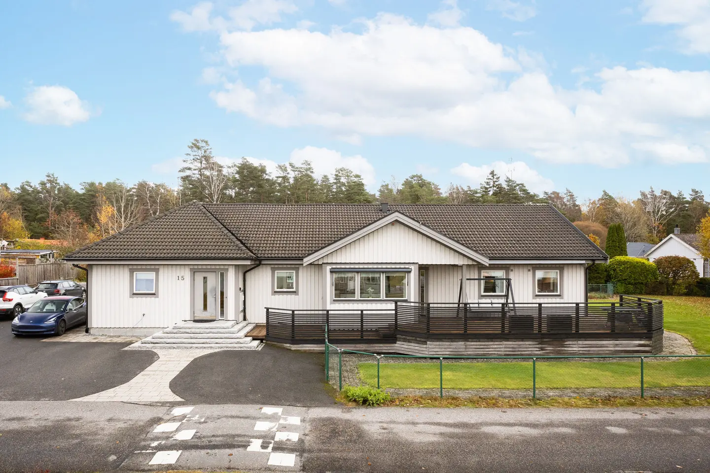 Villa, Tyrsjövägen 15, Göteborg. Bild 1 av 5