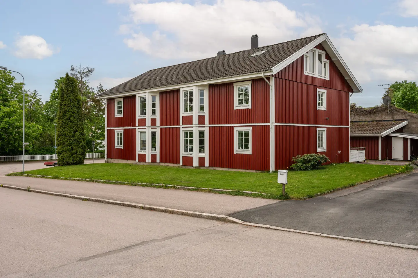 Image 1 of 5 of Trädgårdsgatan 33