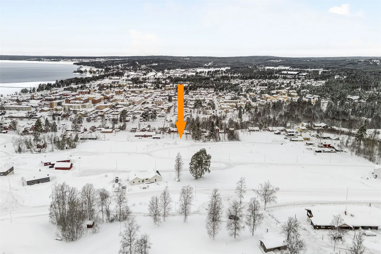 Bild 1 av 5 på Kvarnsvedsvägen 33