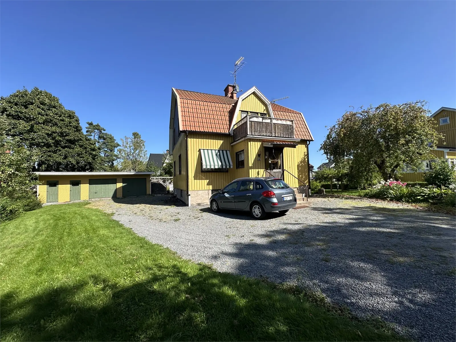 Bild 1 av 5 på Södra Rolfserudsvägen 16