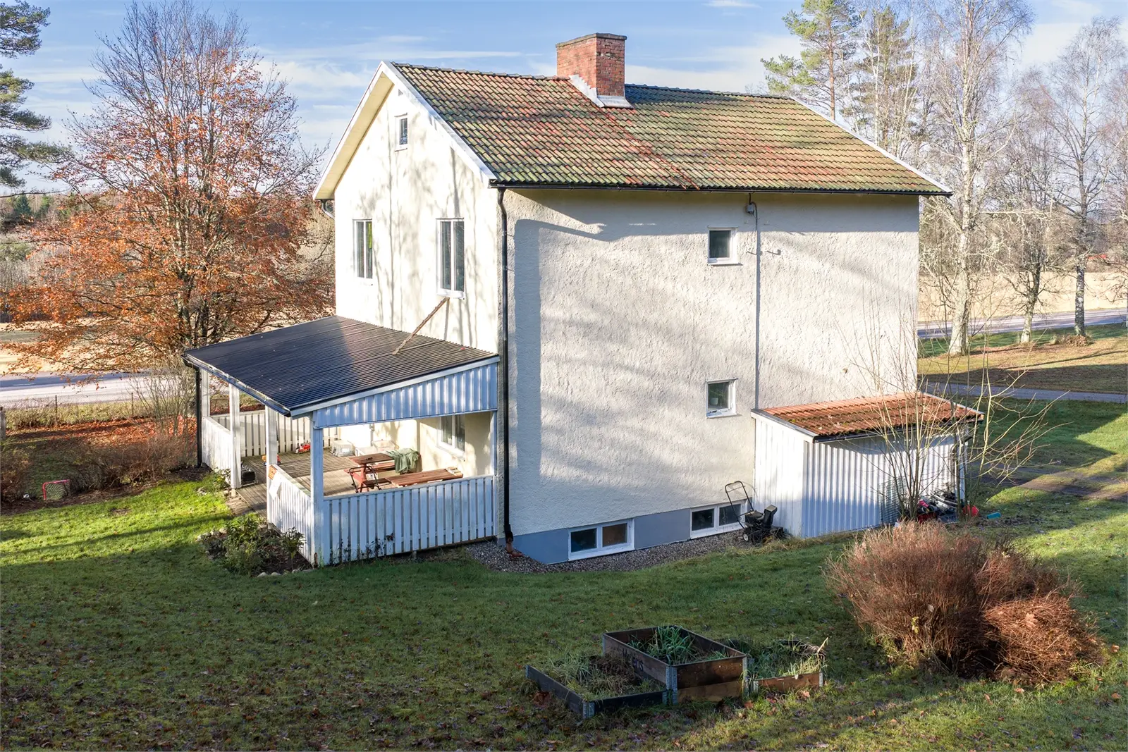 Bild 1 av 5 på Bäckelid 2