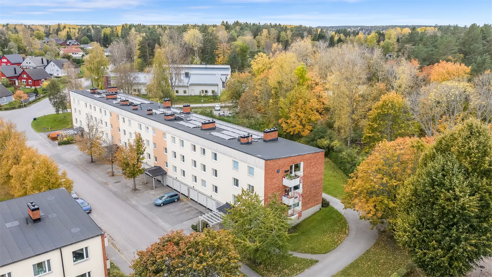 Image 1 of 5 of Lillgårdsvägen 10