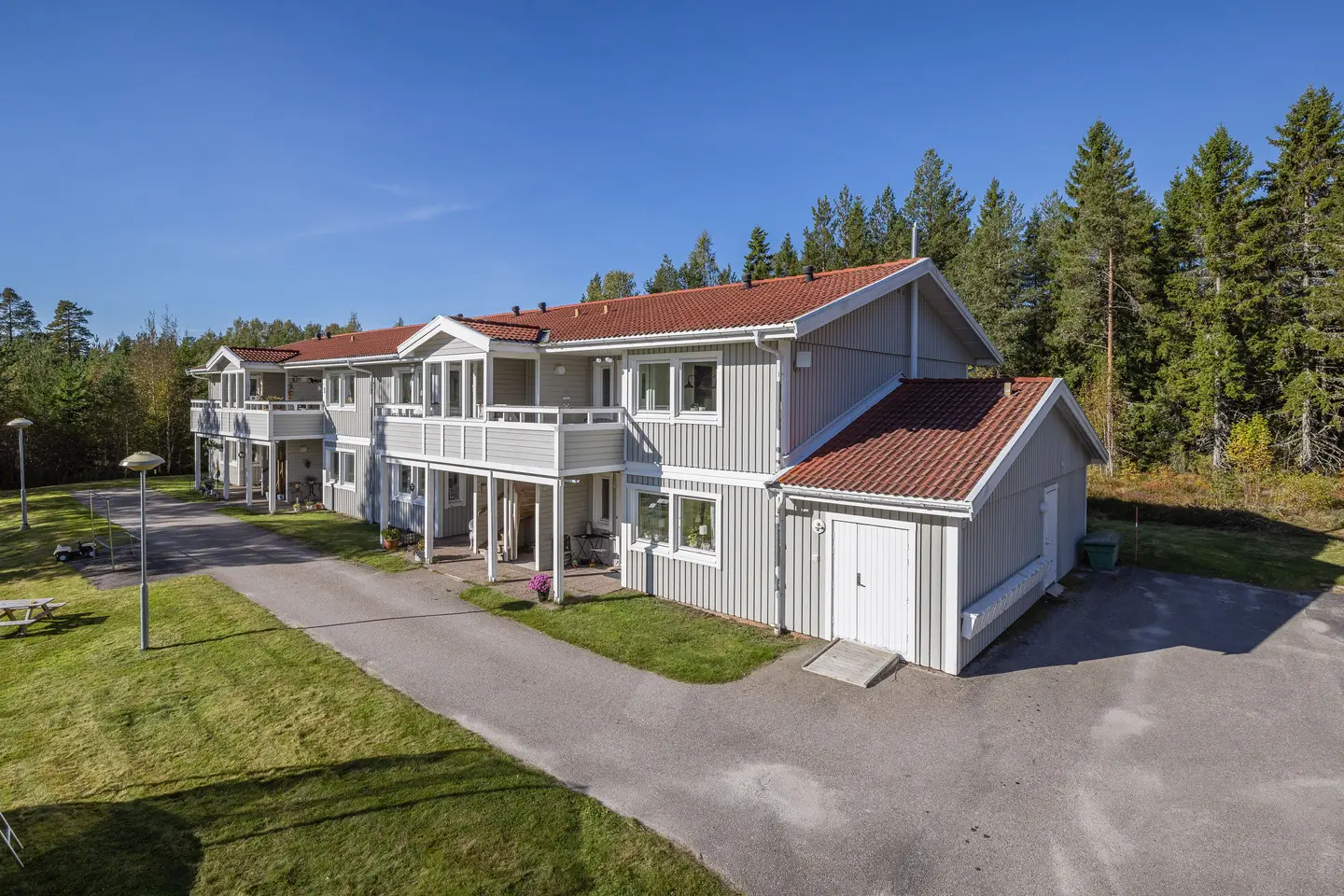 Villa, Nyvägen 1, 3, 5, Nordanstig. Bild 1 av 5