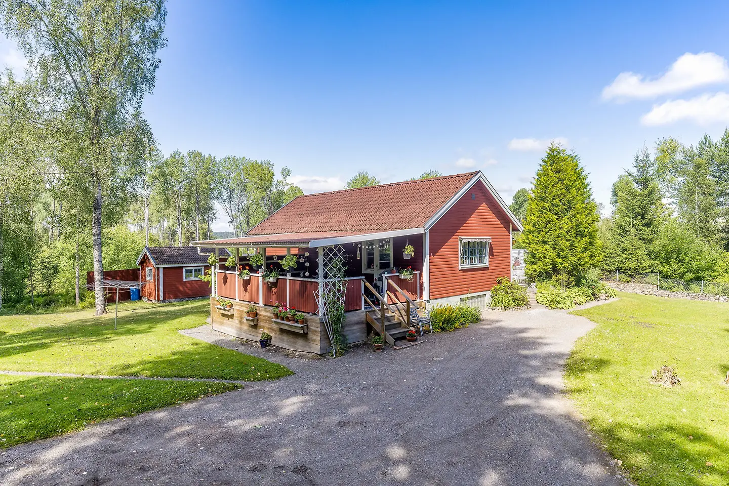 Image 1 of 5 of Gubbovägen 83