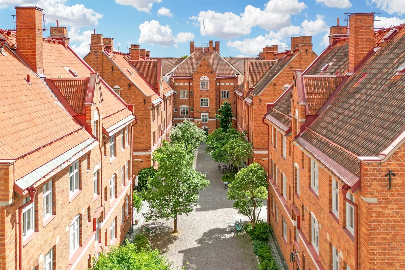 Lägenhet, Ymergatan 6B. Bild 1 av 5
