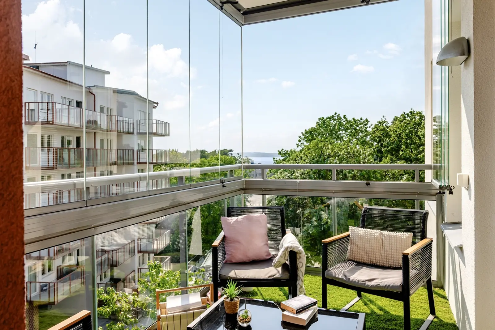 Apartment, Persikogatan 83. Photo 1 of 5