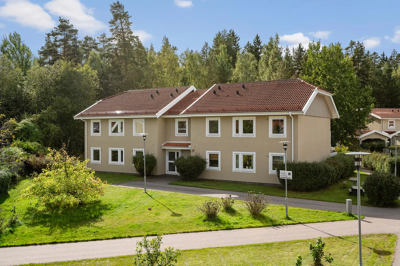 Lägenhet, Domherrevägen 57, Växjö. Bild 1 av 5