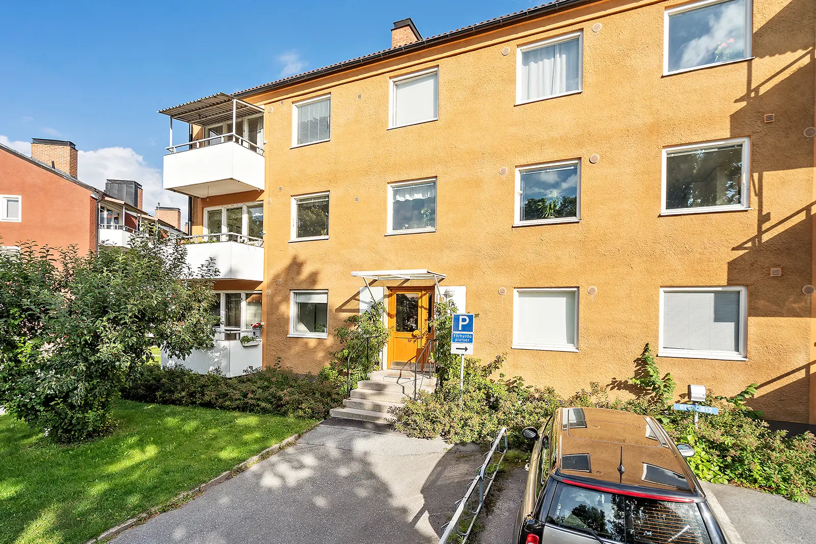 Lägenhet, Vallvägen 1 A, 1tr, Upplands Väsby. Bild 1 av 5