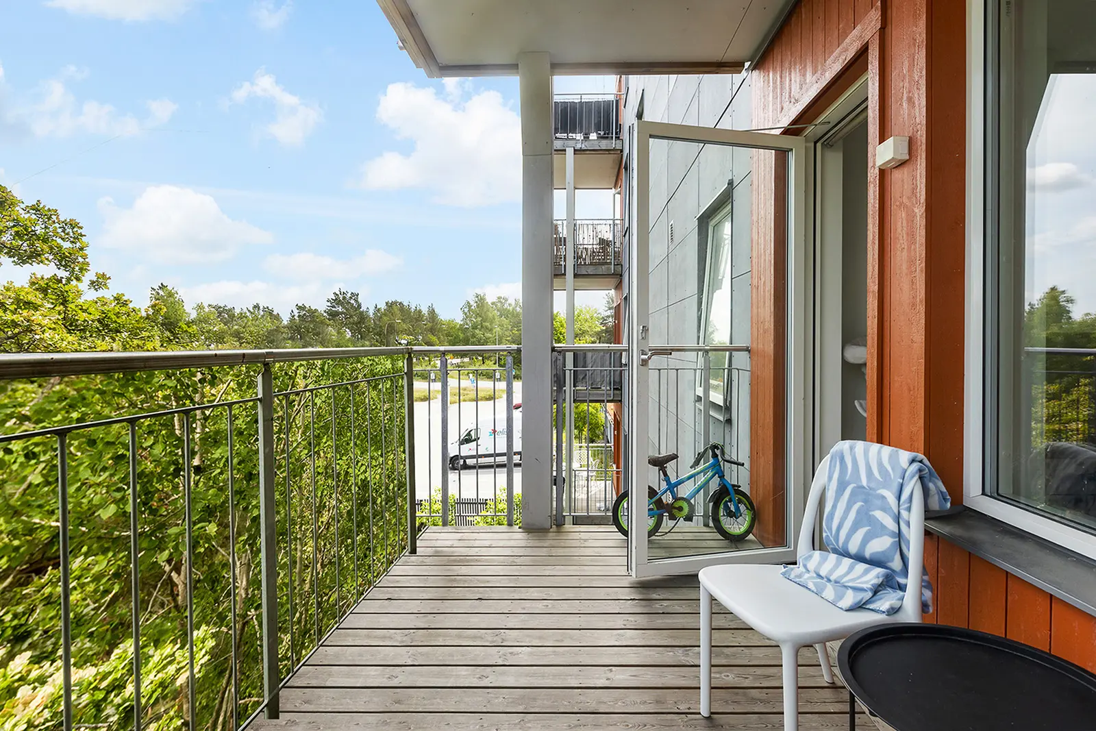 Lägenhet, Fidravägen 73, Nacka. Bild 1 av 5