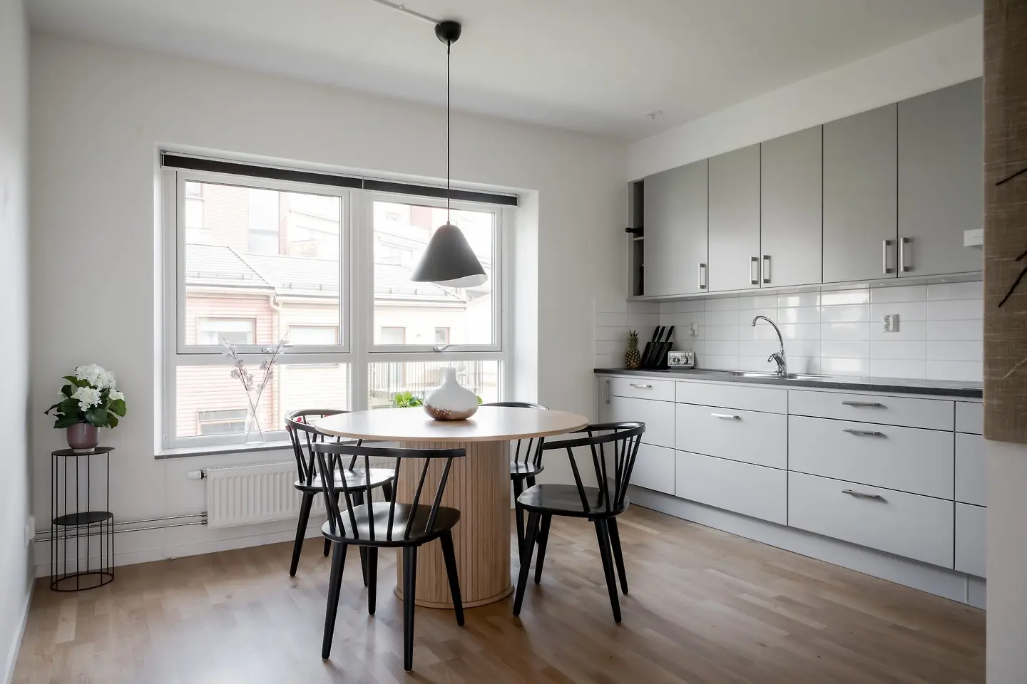 Bild 1 av 5 på Symfonigatan 113B