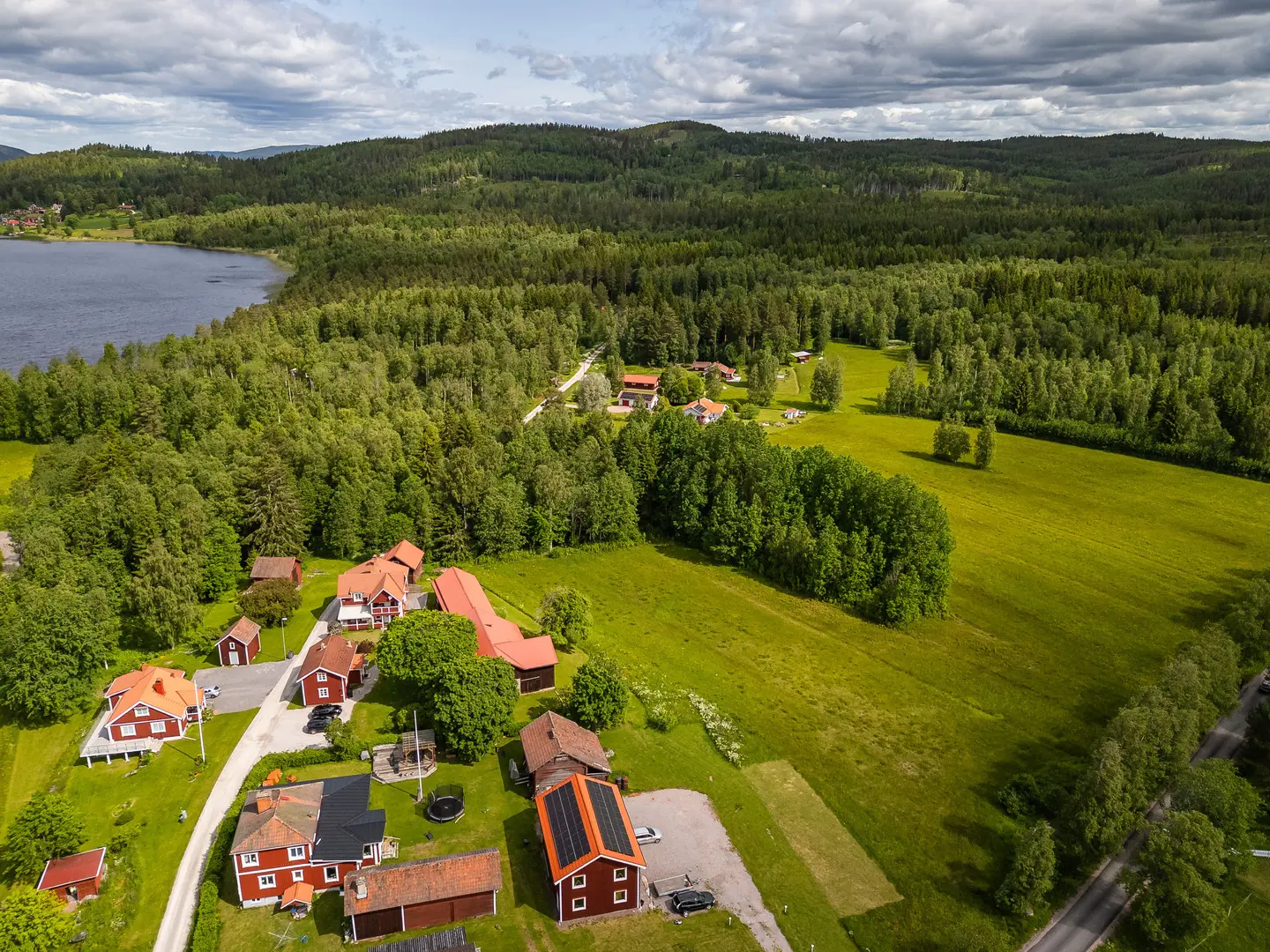 Bild 1 av 5 på Tomt i Moje