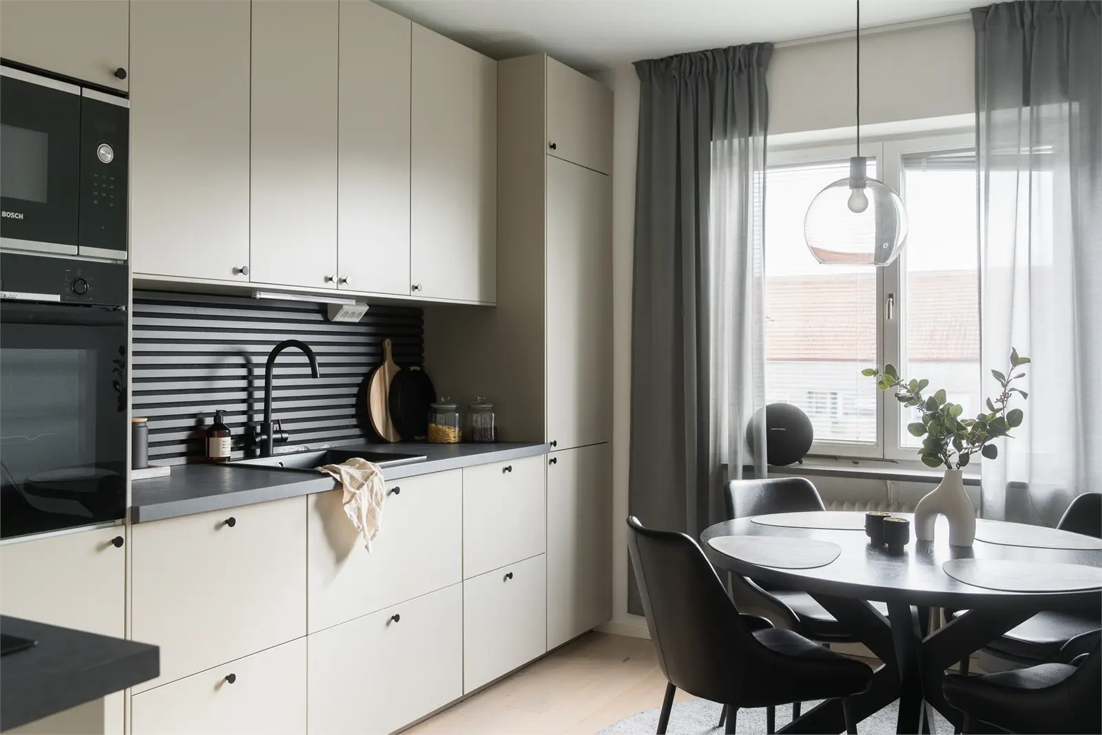 Apartment, Köpenhamnsvägen 42B. Photo 1 of 5