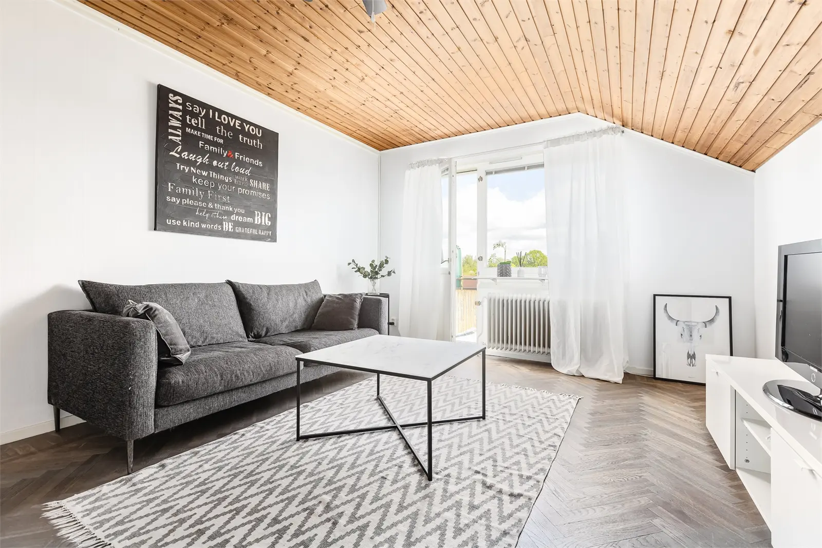 Bild 1 av 5 på Duveholmsgatan 11