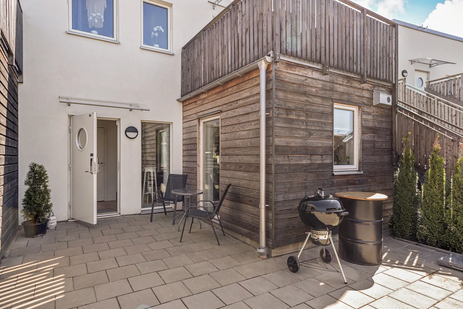 Image 1 of 5 of Fredagsgatan 8A
