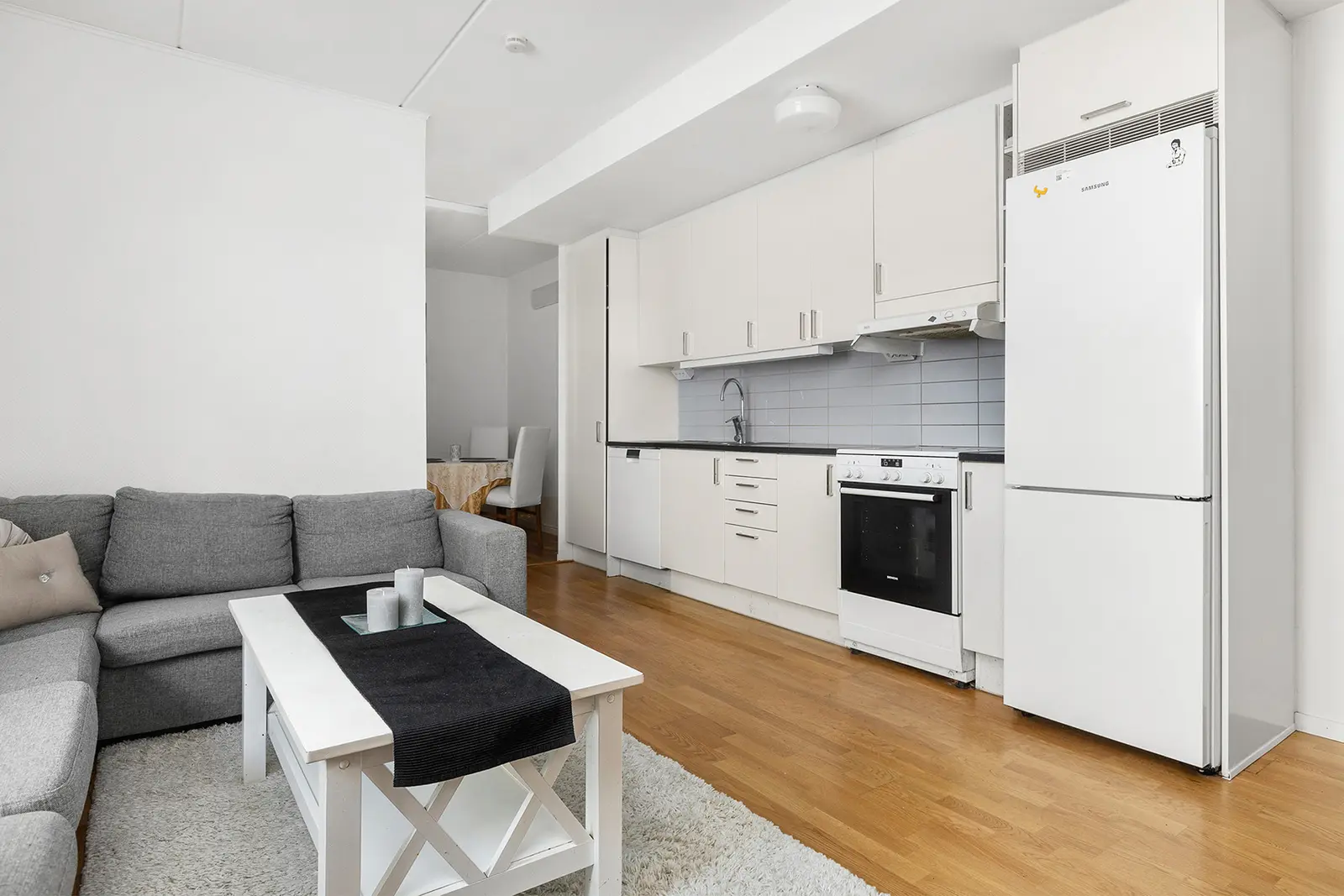 Lägenhet, Ekholmsvägen 301. Bild 1 av 5