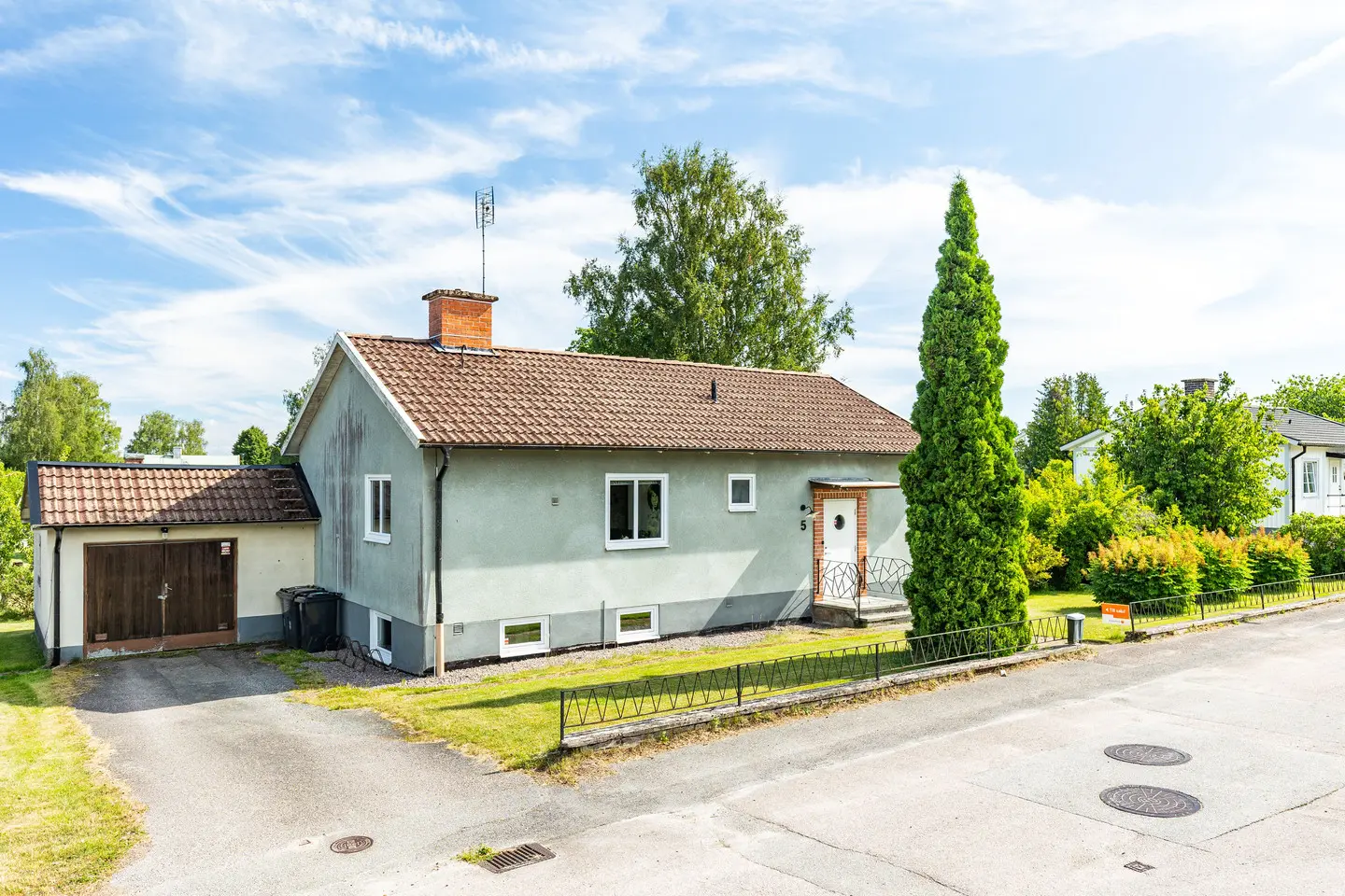 Bild 1 av 5 på Långgatan 5