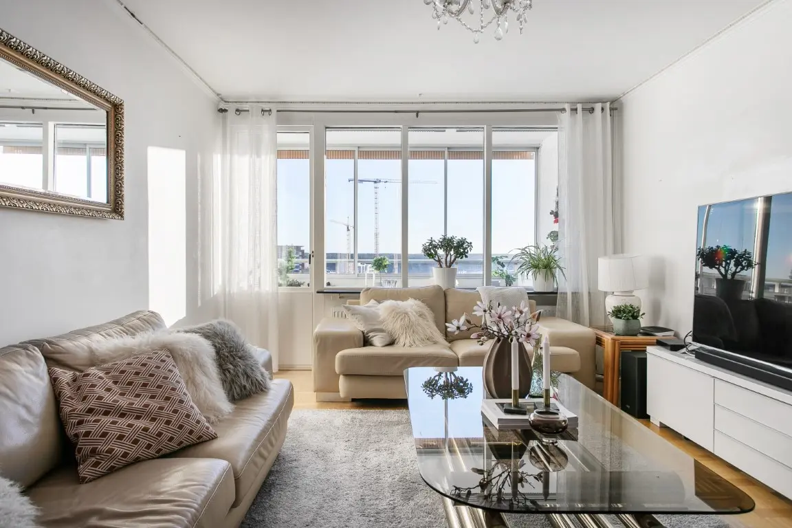 Apartment, Henriksdalsringen 95. Photo 1 of 5