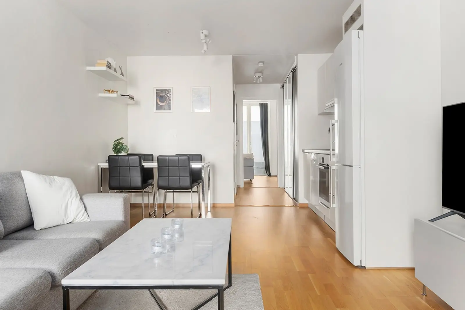 Apartment, Kungssätravägen 18, Stockholm. Photo 1 of 5