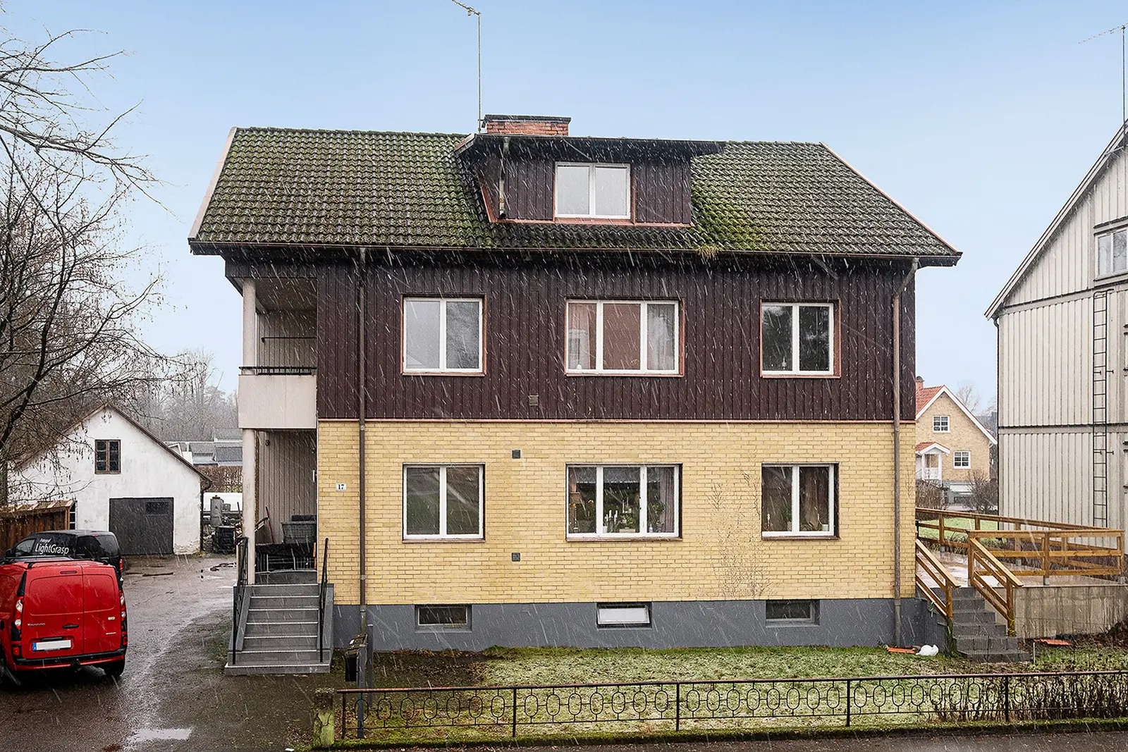 Image 1 of 5 of Norra Infartsgatan 17