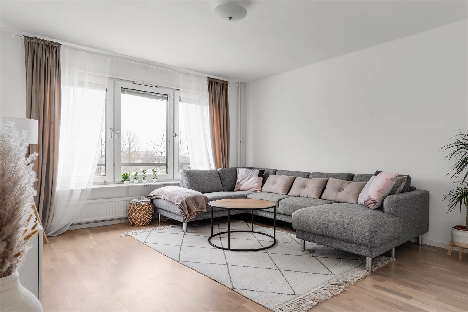 Lägenhet, Serenadgatan 29, Malmö. Bild 1 av 5