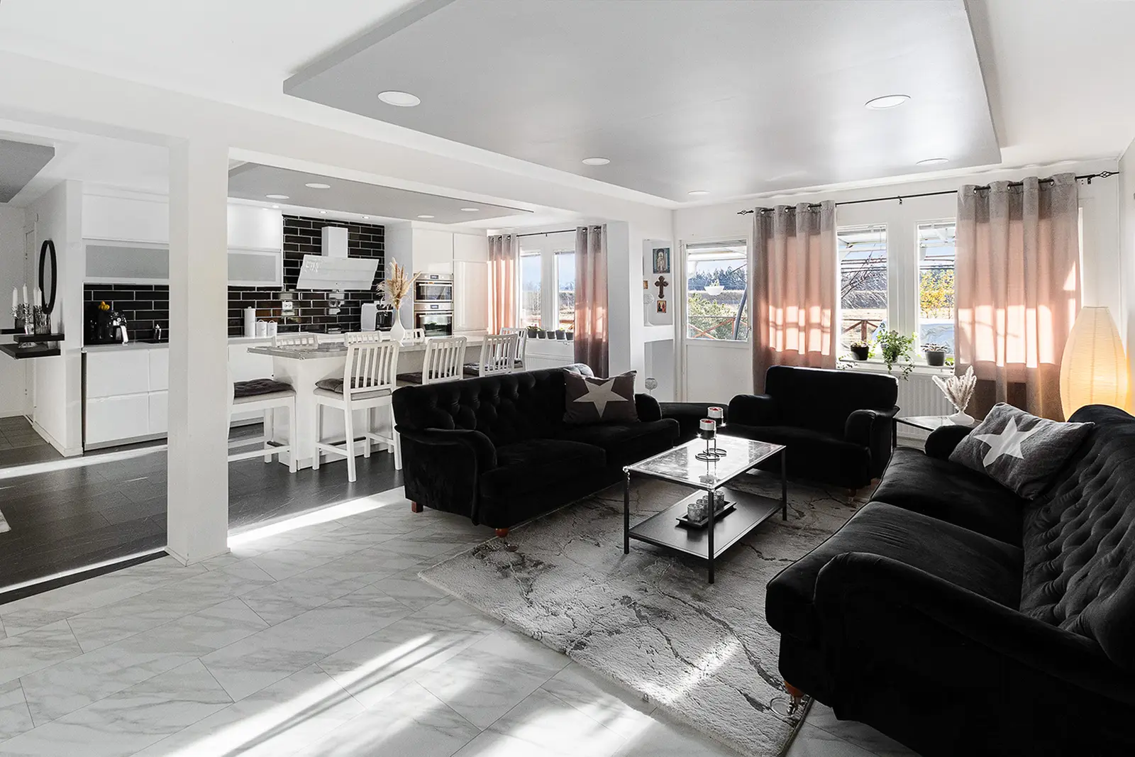 Villa, Myrgången 45, Trollhättan. Bild 1 av 5