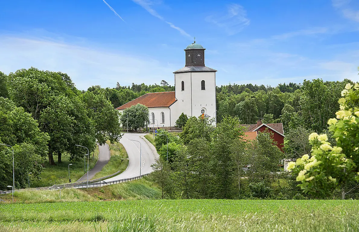 Bild 1 av 5 på Riksvägen 140