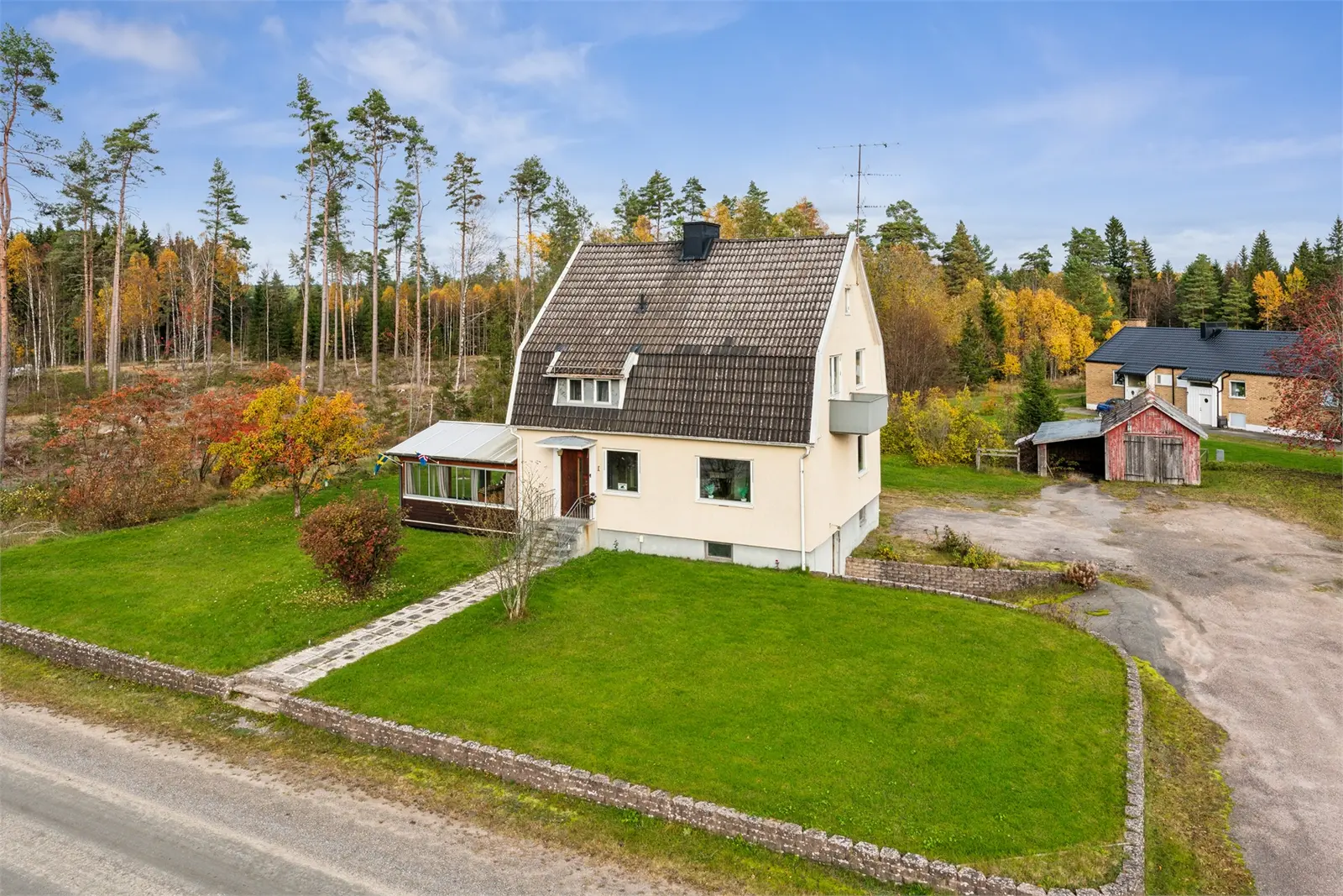 Bild 1 av 5 på Mossebo Solsäter 1