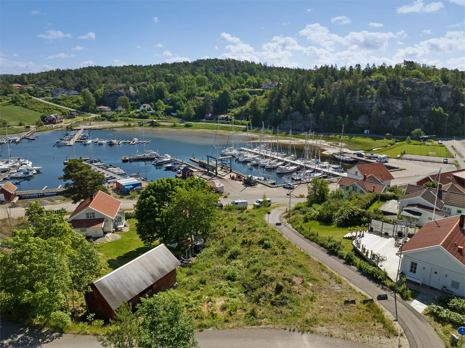 Tomt / mark, Tomt i Kungsviken 1:156, Orust. Bild 1 av 5