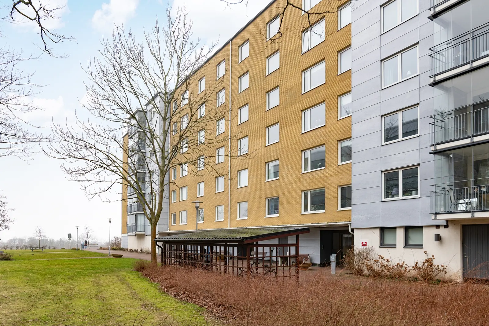 Image 1 of 5 of Bärnstensgatan 16