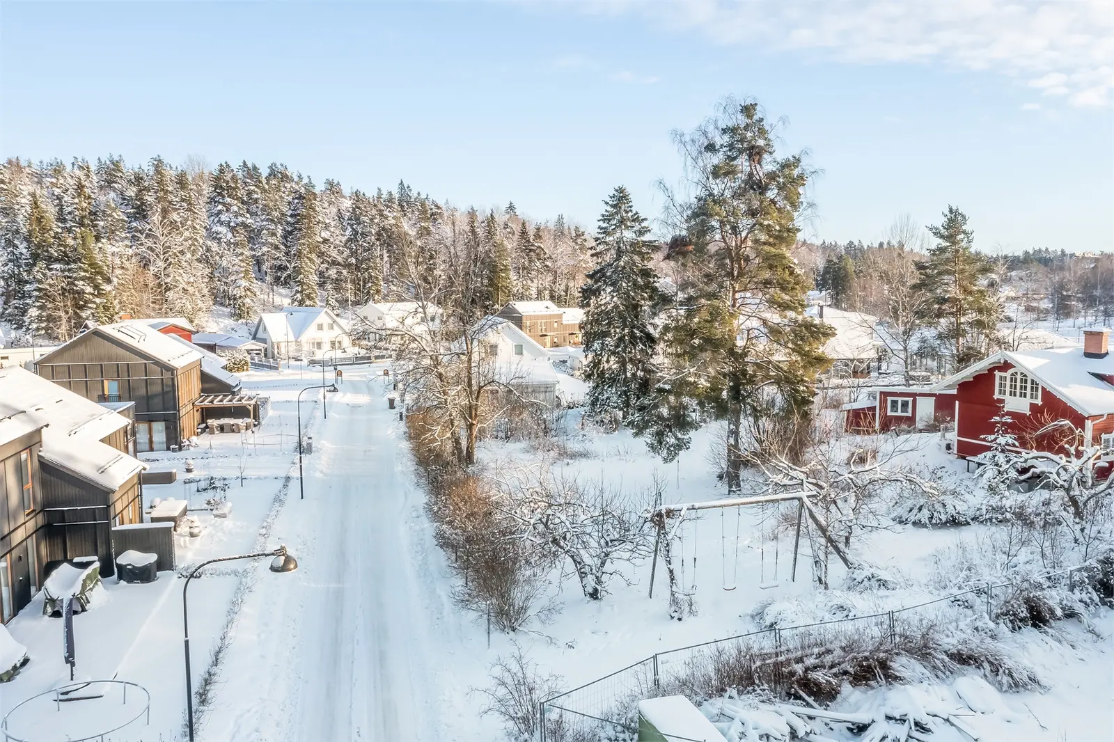 Bild 1 av 5 på Barometervägen 7