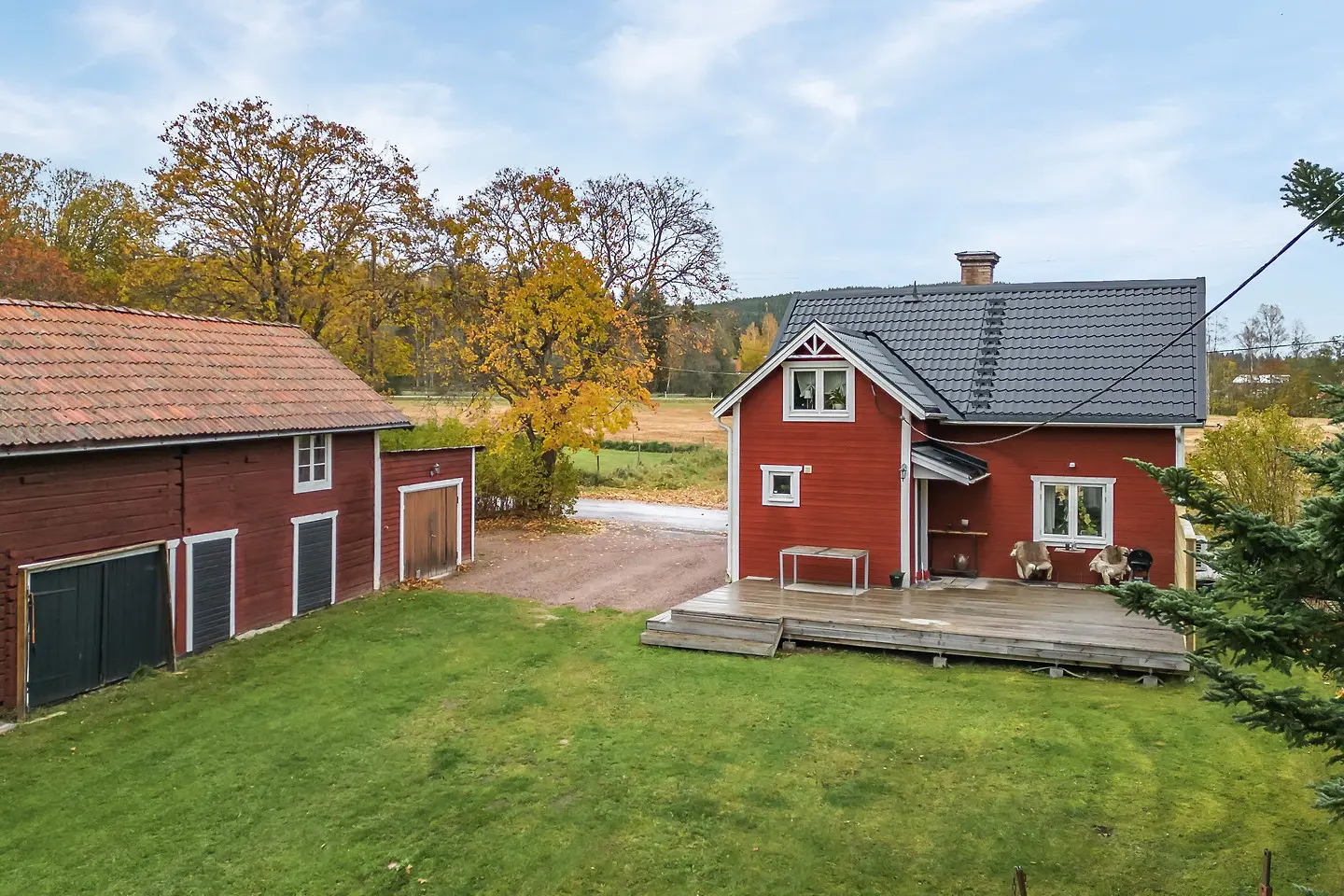 Bild 1 av 5 på Täktbergsvägen 8